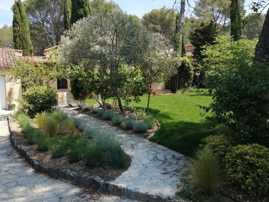Villa Familiale - Proche Aix En Provence Ventabren エクステリア 写真